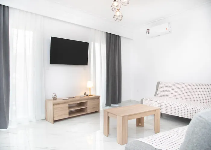 アパート Flora's - 3bd House *