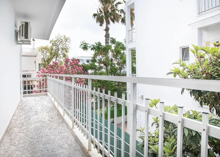 Flora's - 3bd House * Kos-stad